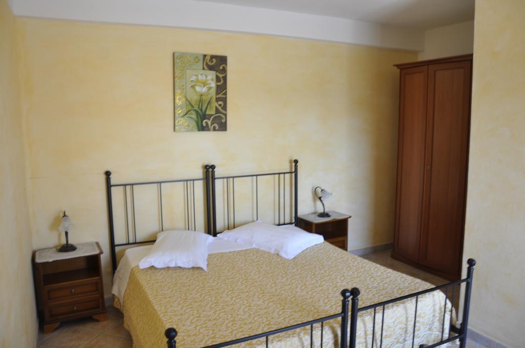 Agriturismo Sechi Campanedda Exterior photo